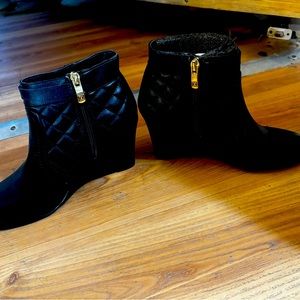 Liz Claiborne * Brand.  New never worn size 7